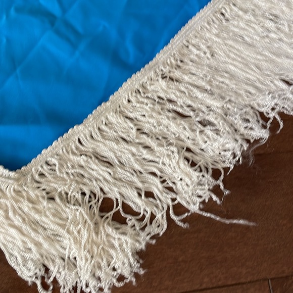 Vintage Fringe wrap - Picture 3 of 3